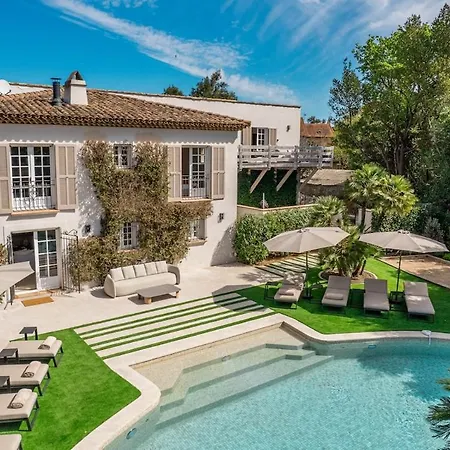 Taman, 5 Chambres, Proche Et Centre-ville * Saint-Tropez