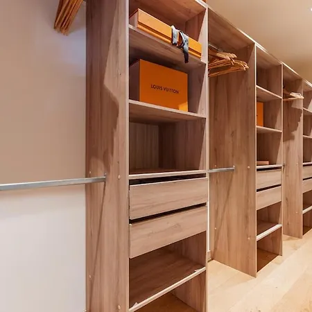 Taman, 5 Chambres, Proche Et Centre-ville Villa *