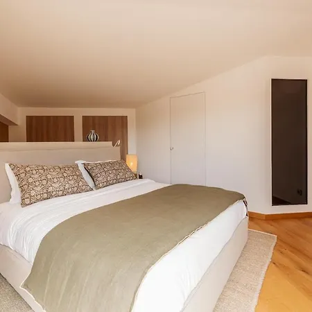 Taman, 5 Chambres, Proche Et Centre-ville * סן טרופז